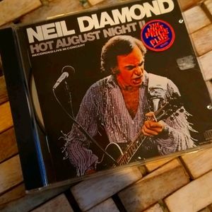 Neil diamond Hot August night 2 CD